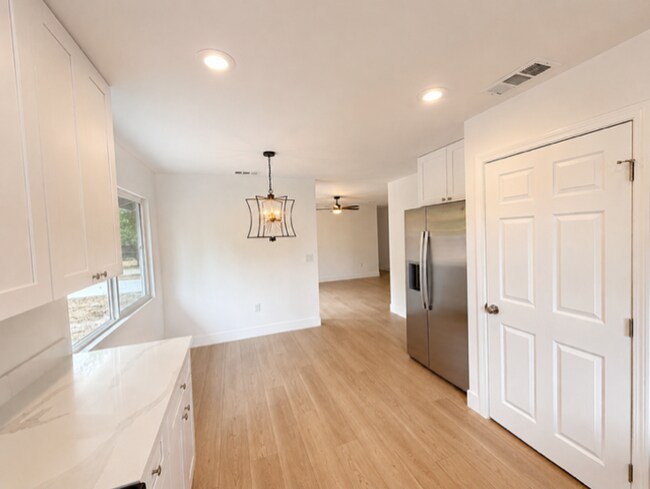 Building Photo - 7218 Oconee Ct
