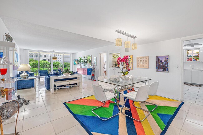 Building Photo - 2773 S Ocean Blvd