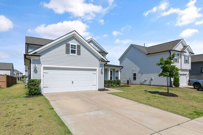 Building Photo - Single Family Home | 2nd Floor Loft | Offi...