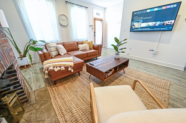 Foto del edificio - 3451 Denny St