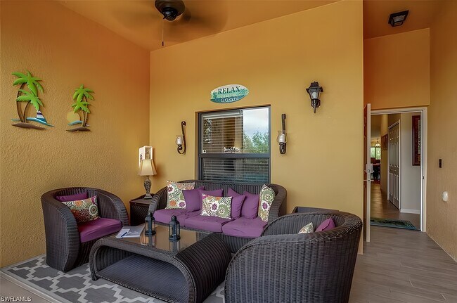 Lanai delantero - 13671 Julias Way