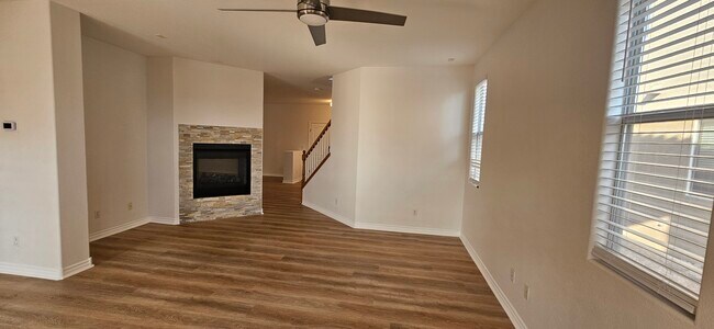 Building Photo - 2816 Kinknockie Way