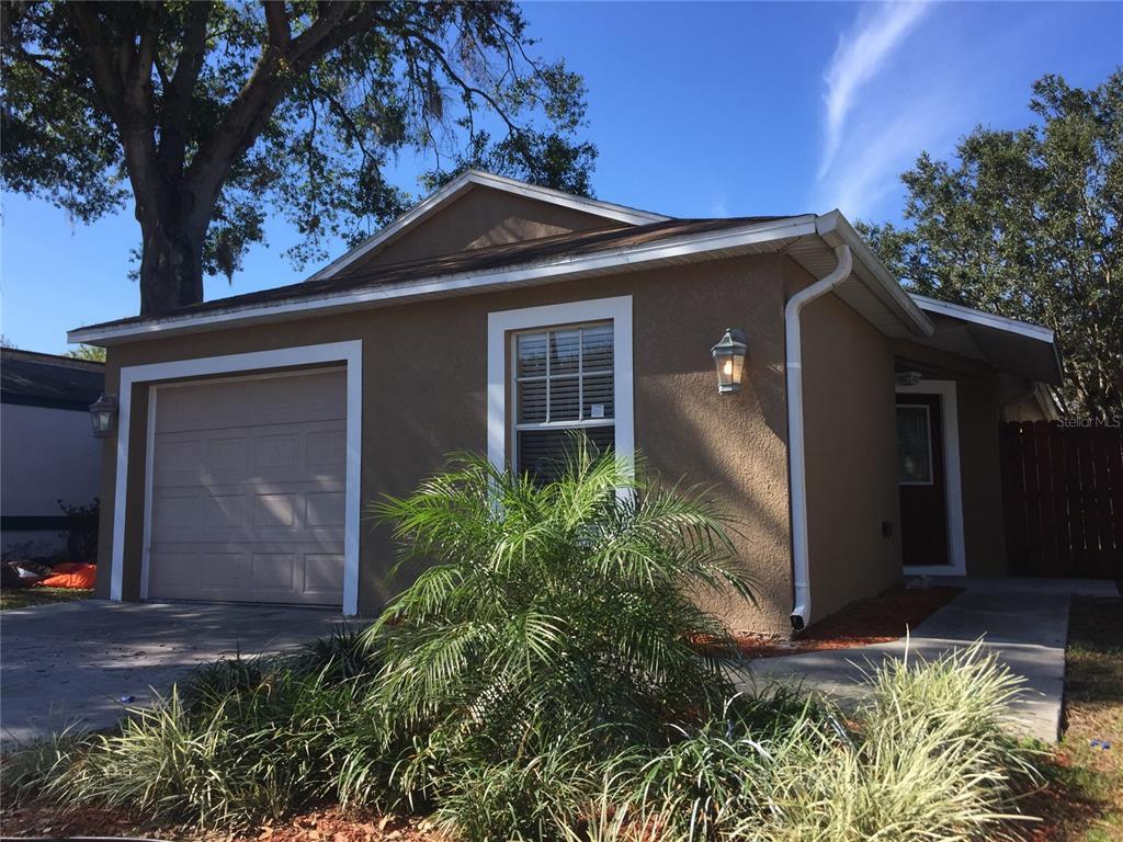 Foto principal - 4309 Longshore Dr