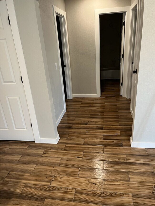 Foto del edificio - 811 N 35th St