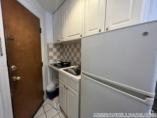 Building Photo - 55 S Huntington Ave