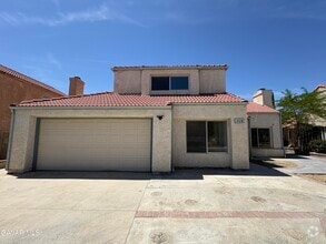 Building Photo - 338 Mesa Verde Ave