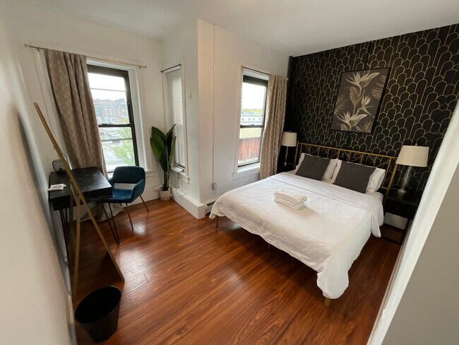 Foto del edificio - 871 Harrison Ave