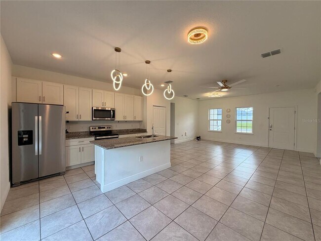 Foto del edificio - 15094 SW 43rd Avenue Rd