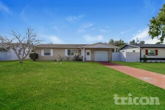 Building Photo - 5744 58th Ave N