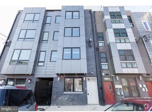 Building Photo - 2564 Frankford Ave