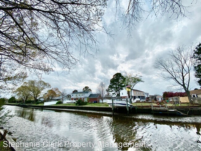 Foto del edificio - 3 br, 2 bath House - 361 W. Chickasaw Road