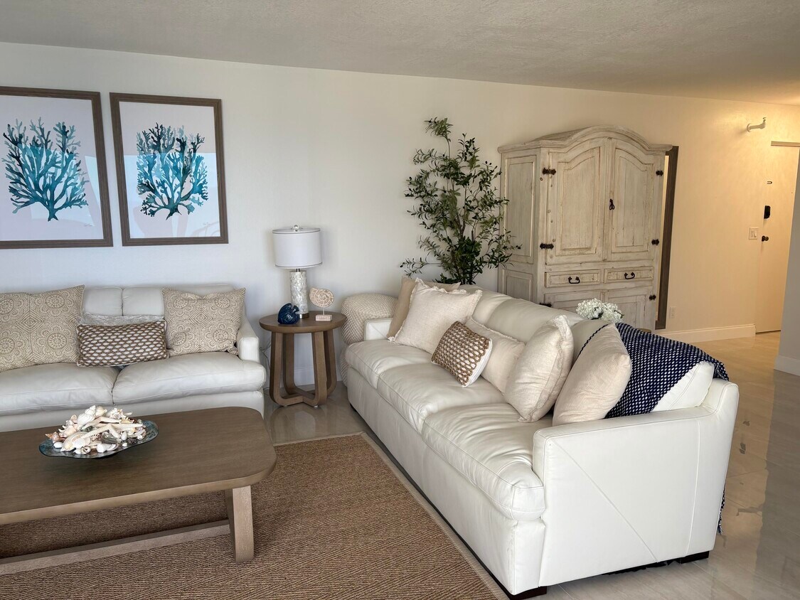 Foto principal - 2800 N Ocean Dr