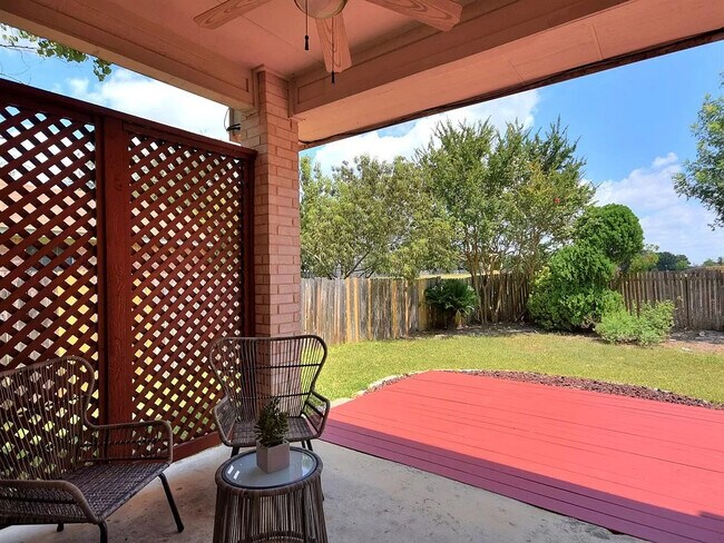 Building Photo - 1253 Rocky Creek Dr