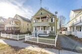 Primary Photo - 54 Narragansett St