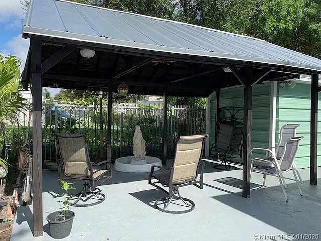 Foto del edificio - 3191 NW 45th St