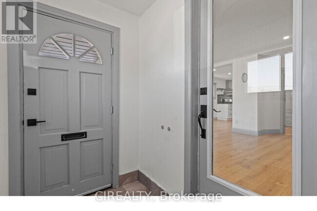 Photo du bâtiment - 14 Elmwood Ave