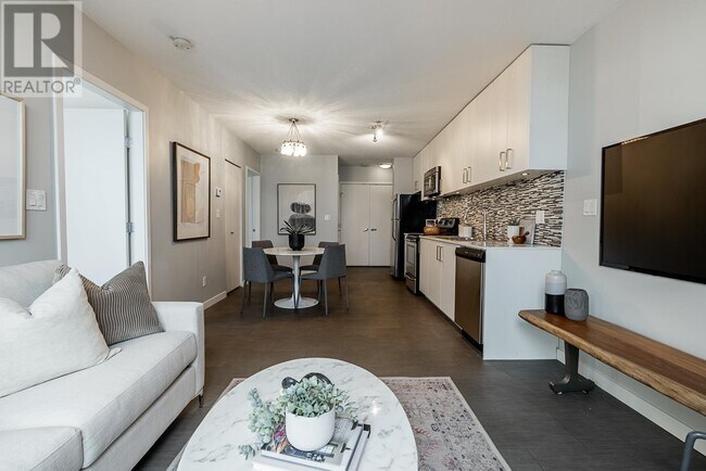 Photo du bâtiment - 66-1066 W Cordova St