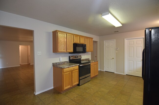 Building Photo - 224 Timber Ridge Dr