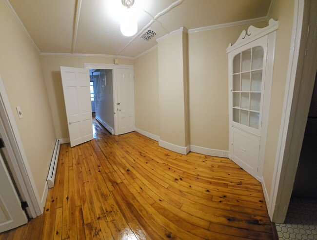 Dining Room - 22 Fletcher St