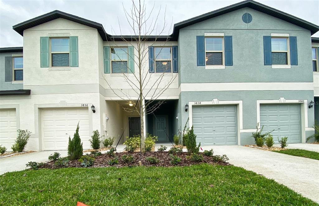 Foto principal - 3836 Cat Mint St