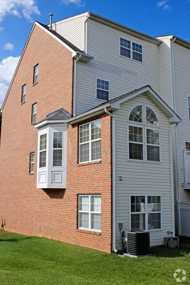 Berry Valley Apartments under 3,000 Waldorf, MD 1 Rentals
