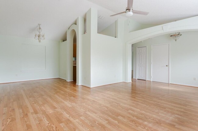 Building Photo - 2058 FOREST GATE DRIVE