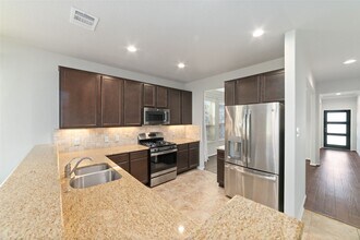 Building Photo - 23411 Breckenridge Dale Ln