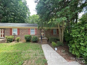 Building Photo - 132 Crest Cir