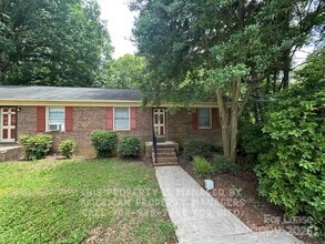 Building Photo - 132 Crest Cir