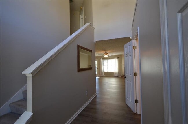 Building Photo - 701 Coventry Township Ln