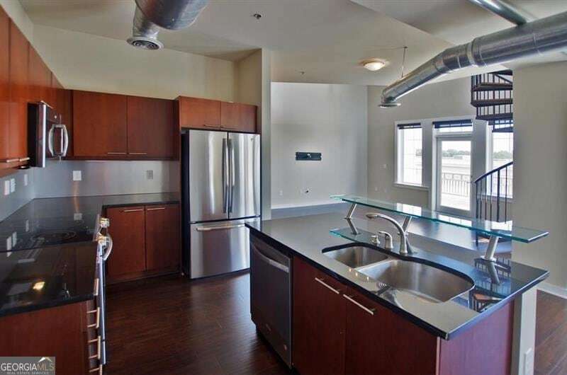 Foto principal - 264 19th St NW