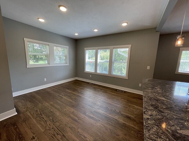 Building Photo - 2202 N 51st St