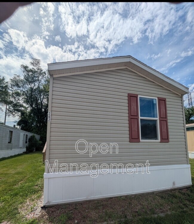 Building Photo - 301 Mantle Ave