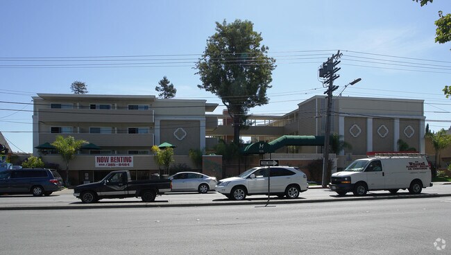 The Monticello Apartment Apartments Redwood City, CA