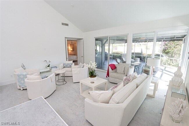 Foto del edificio - 643 Bridge Way Ln