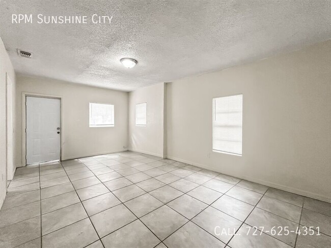 Foto del edificio - 3411 E 9th Ave