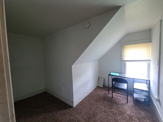 Foto del edificio - 659/661 Jones Avenue