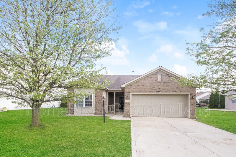 8149 Wood Hollow Ln, Indianapolis, IN 46239 House Rental in
