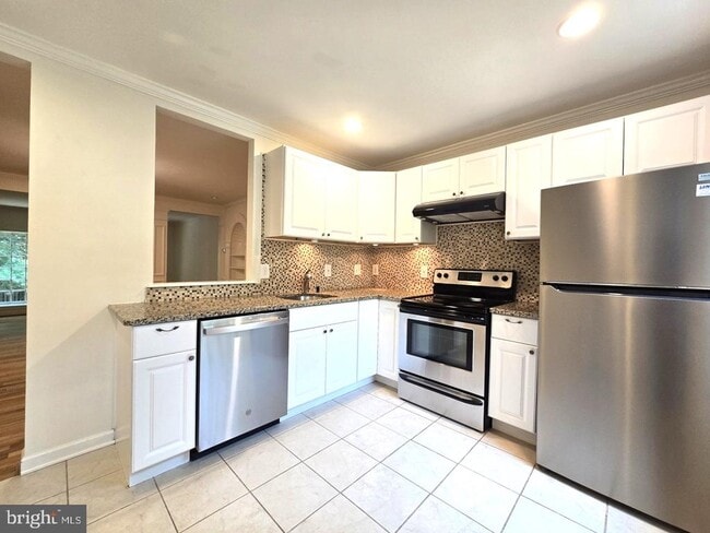 Foto del edificio - 5135 Westbard Ave