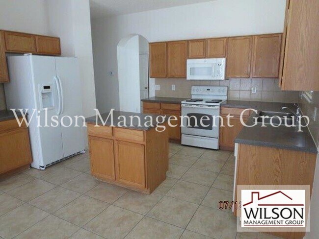 Building Photo - 4 br, 2 bath House - 5327 Adair Oak Drive