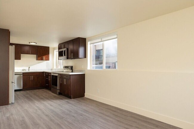 Building Photo - 5810 26th Ave NW