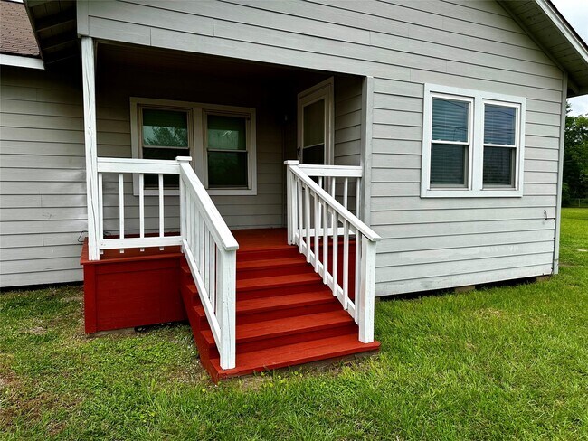 Foto del edificio - 318 Melton St