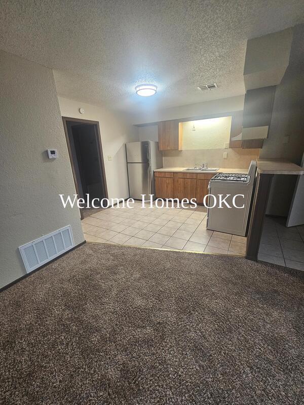 Building Photo - 16180 NE 23rd St