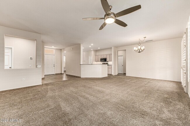 Foto del edificio - 14316 W Gunsight Dr