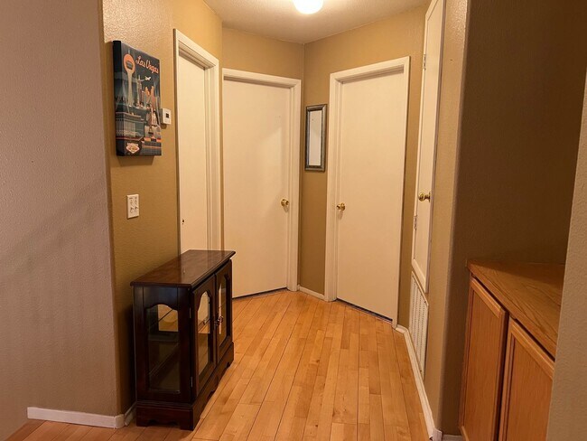 Foto del edificio - Green Valley -