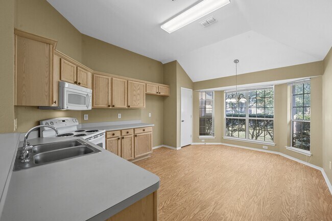 Foto del edificio - 9229 Chesapeake Ln