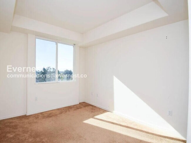 Foto del edificio - 1101 S Main St