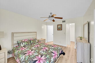 Building Photo - 9503 Boca Cove Cir