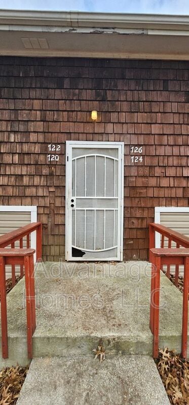 Building Photo - 720-726 N 70th St