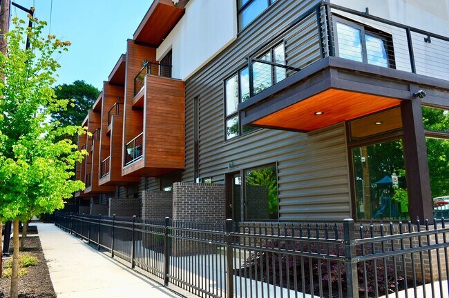 Foto del edificio - 367 Parkway Dr NE